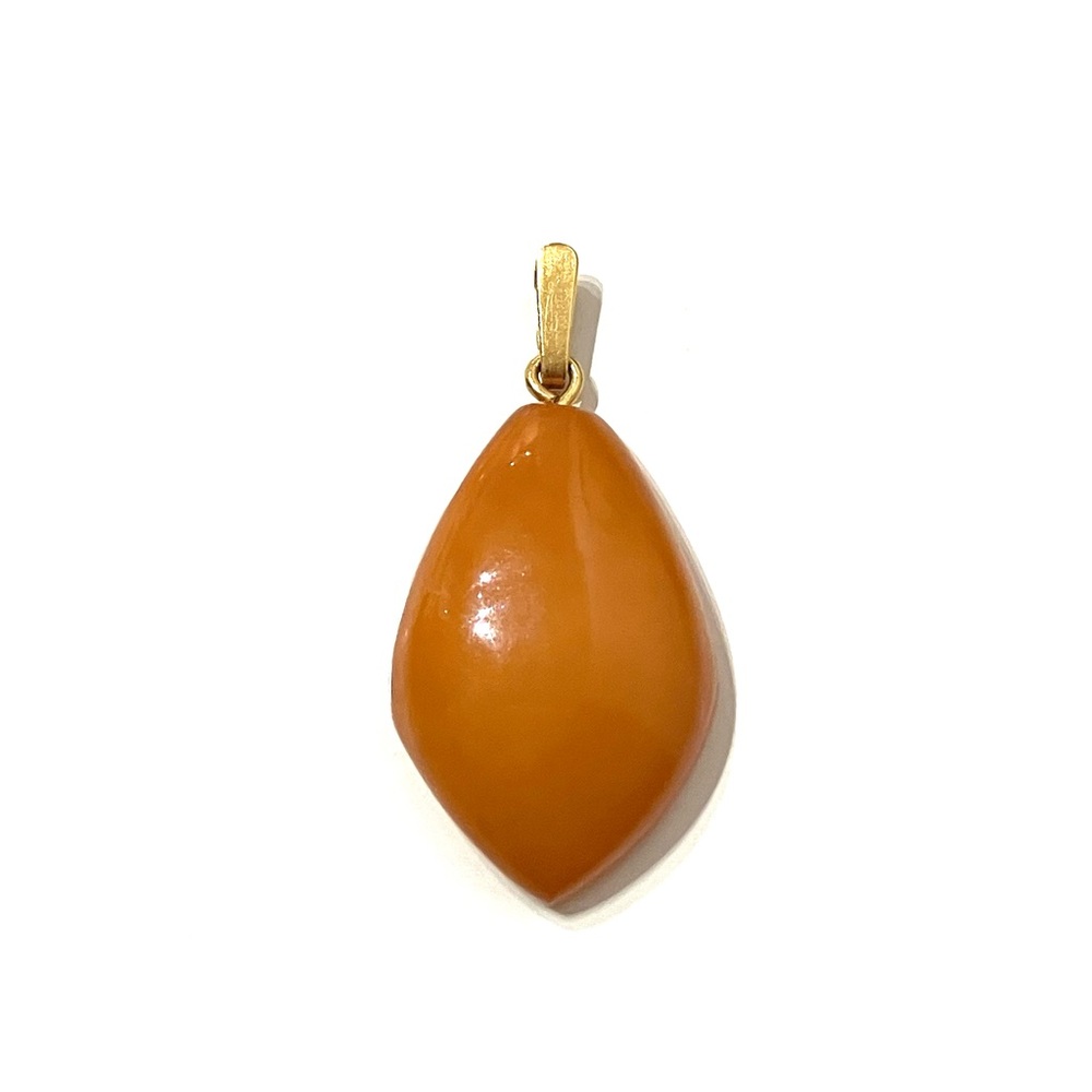 Vintage Baltic Butterscotch Amber Pendant